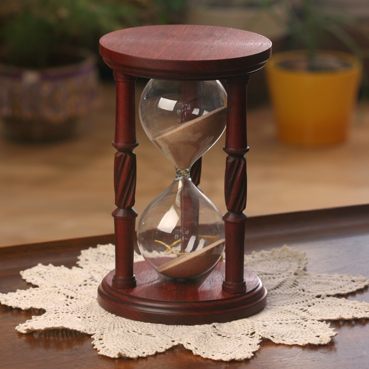 8x12 Padauk Hourglass With Spiral Spindles