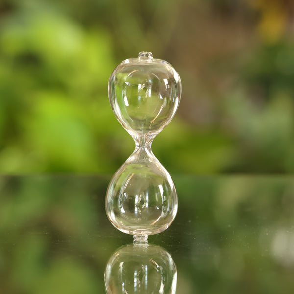 DIY Empty Hourglass Globe