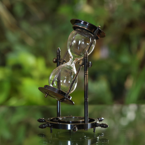 Compass Rotating Urn Hourglass