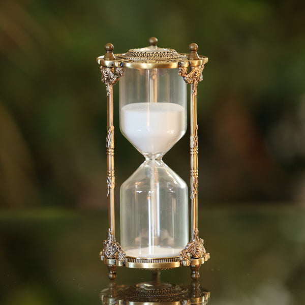 30 or 60 Minute  Crystal Hourglass - Silver or Gold