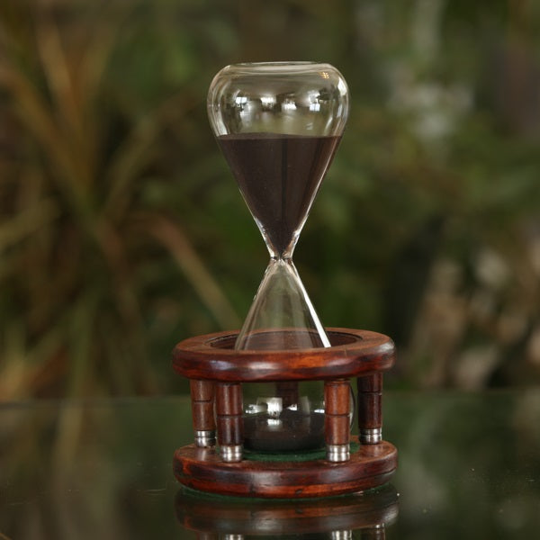 Galleon Antique Bobbin Sand Timer - Natural or Black Sand