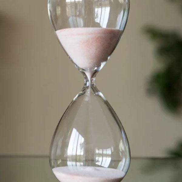 50 Minute Figured Mahogany Hourglass with Metal Spindles