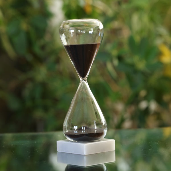 60 Minute Freestanding Triangle Sand Timer